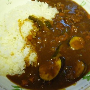 野菜たっぷりカレー